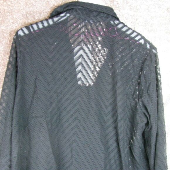 NWT BloomChic black geometric sheer top 10/M - Picture 10 of 11